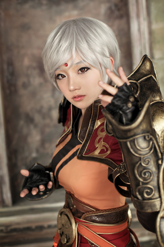 Illustration for article titled If You're Going To Dress Like Diablo III, Do It Like This Please